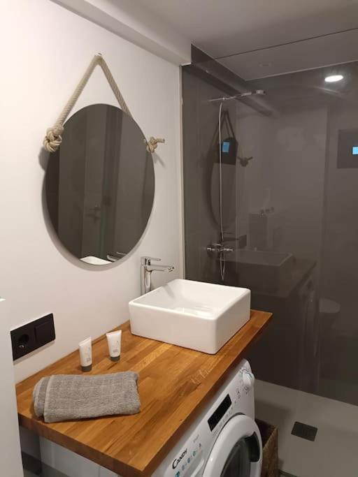 Estupendo Apartamento En Planta 23 Primera Linea เบนิดอร์ม ภายนอก รูปภาพ