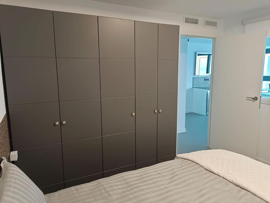 Estupendo Apartamento En Planta 23 Primera Linea เบนิดอร์ม ภายนอก รูปภาพ